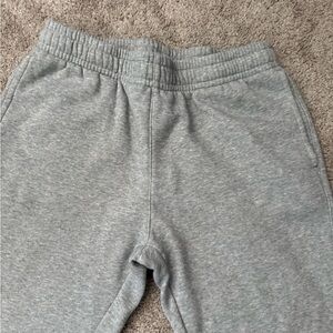 Dirty Mids gray pants